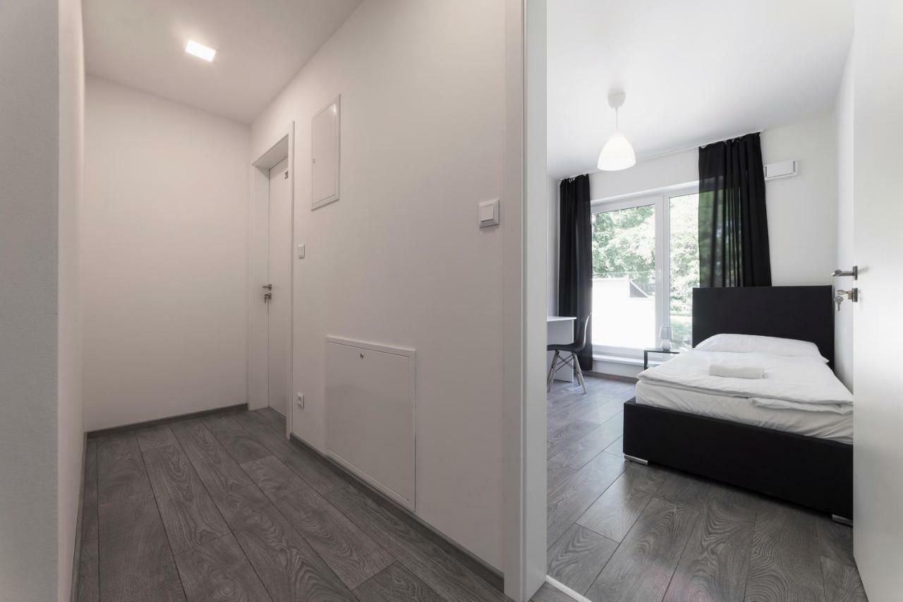 Hostel Homer Liben Прага Экстерьер фото