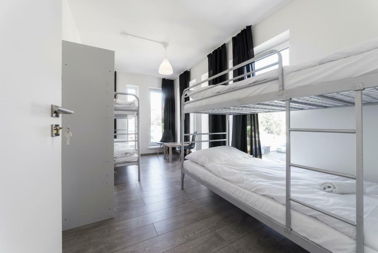 Hostel Homer Liben Прага Экстерьер фото