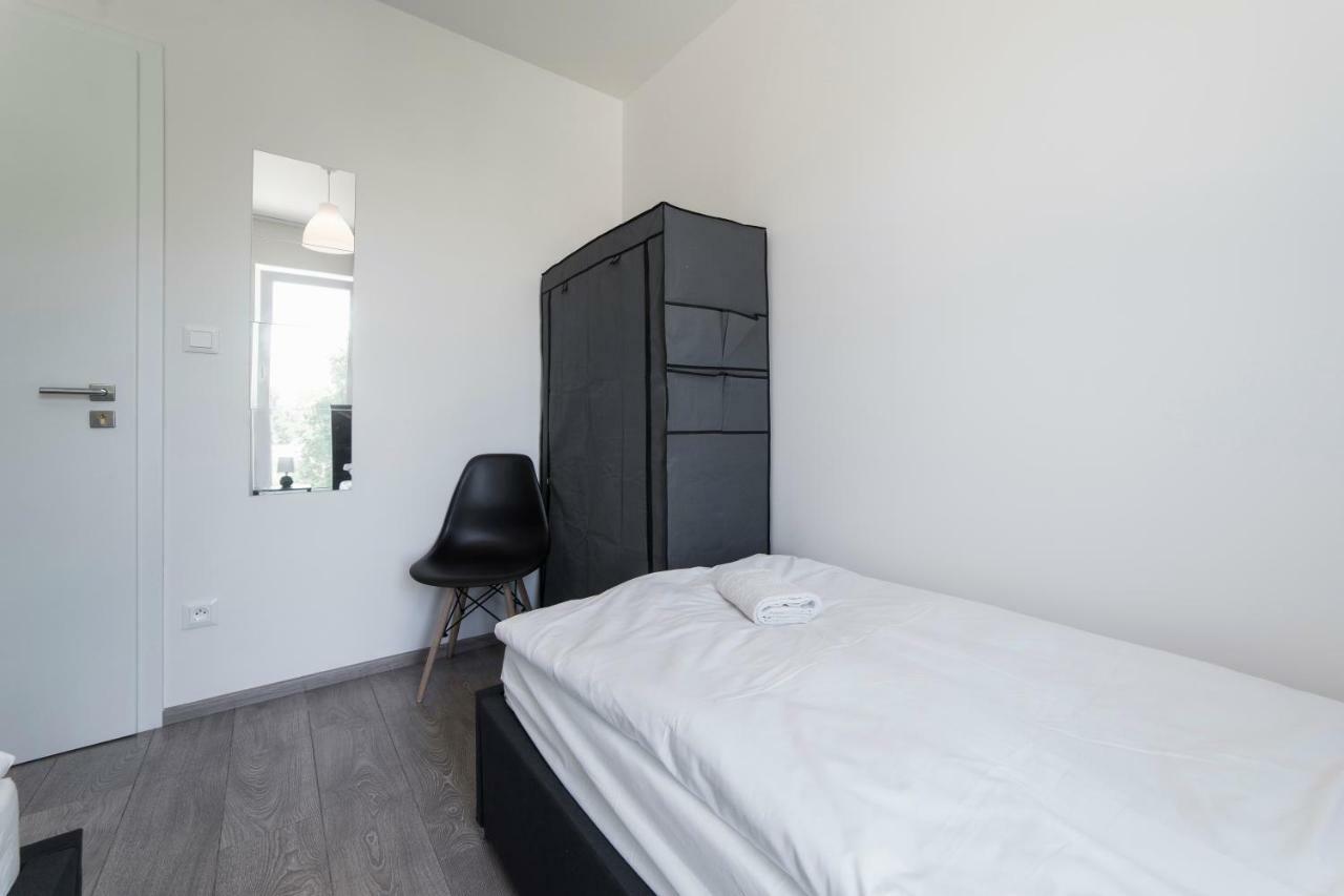 Hostel Homer Liben Прага Экстерьер фото